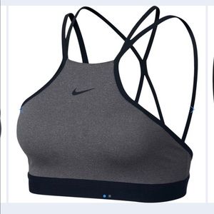 NWOT Nike Women’s Indy Modern Sports Bra